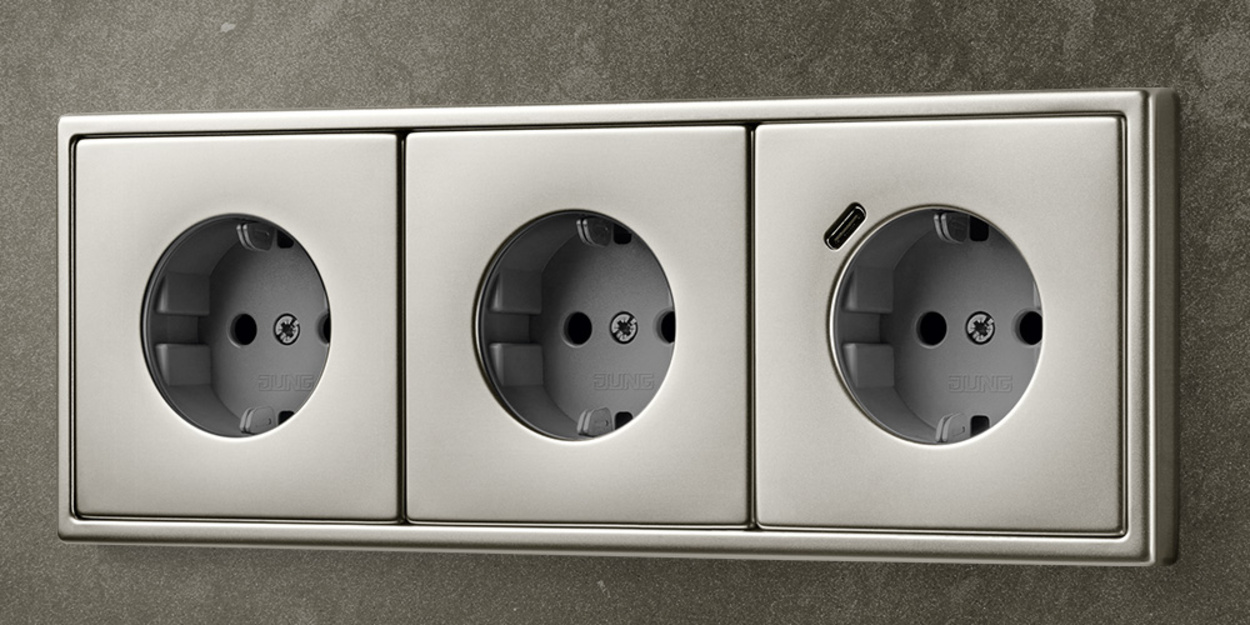 SCHUKO® Steckdosen mit USB bei Elektro Mayer in Flintsbach