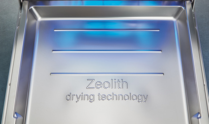 Zeolith Trocknen – Für glänzende Spülergebnisse bei Elektro Mayer in Flintsbach