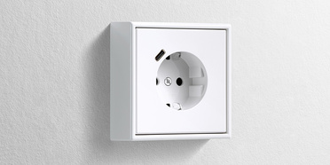 Erweiterter Anschlussraum für die Nachrüstung bei Elektro Mayer in Flintsbach